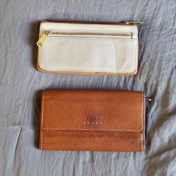 Fossil Handbags - 2 Fossil Wallets Multiple Pocket Tan White Brown